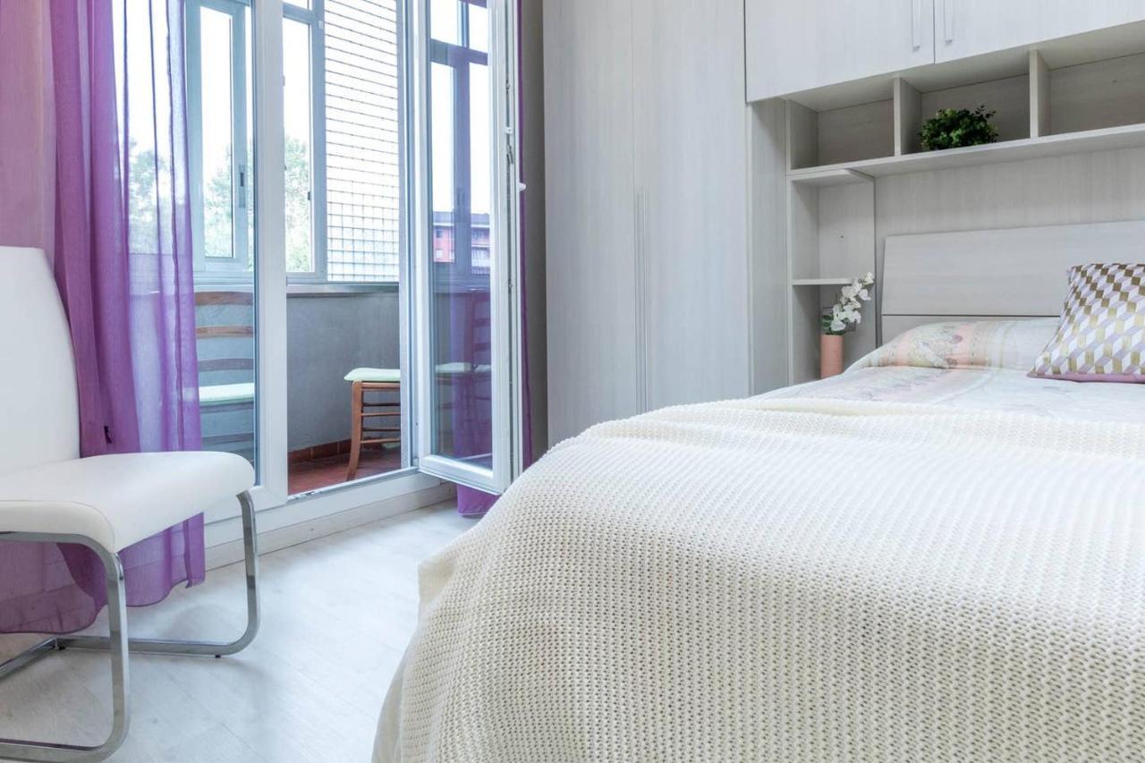 Altido Lovely Apt For 6 Located In Vibrant Gallaratese Milano Eksteriør bilde