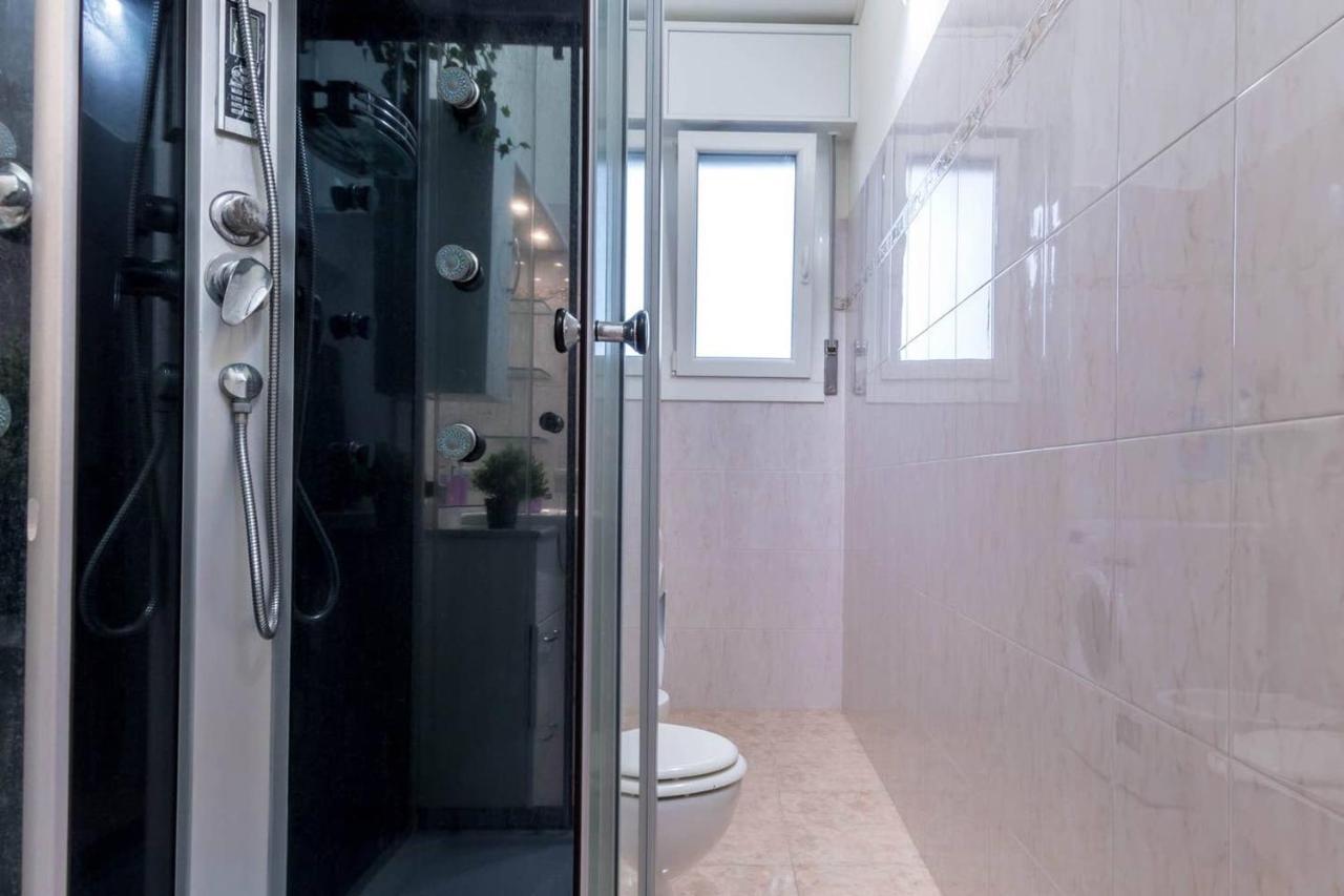 Altido Lovely Apt For 6 Located In Vibrant Gallaratese Milano Eksteriør bilde